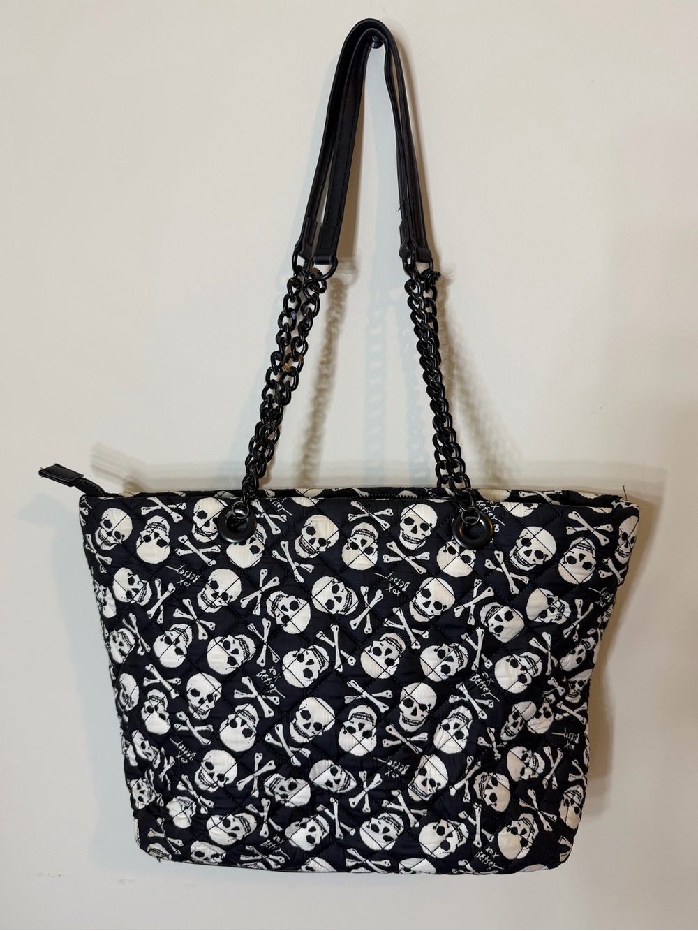 Torrid x Betsey Johnson Skull & Crossbones Quilted Tote Bag Goth Punk - Picture 2 of 6